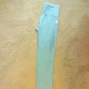 Gym shark workout leggings